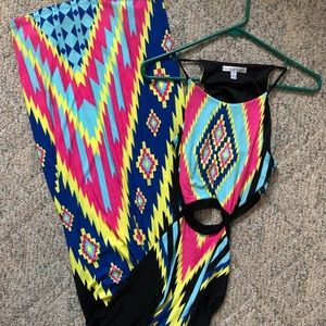 Maxi dress with tribal pattern